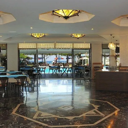 Azak Hotel