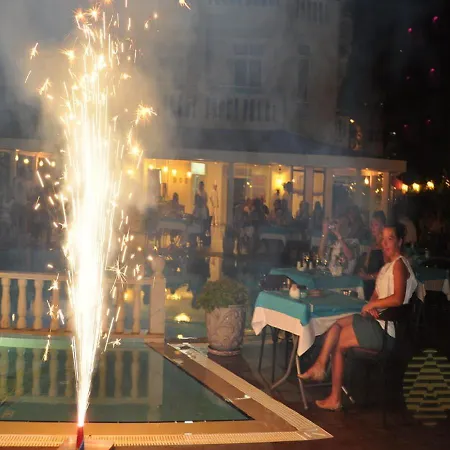 Azak Szálloda Alanya