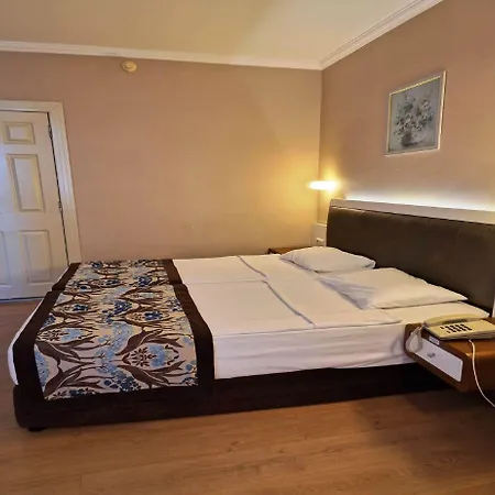 Azak Ξενοδοχείο 3*