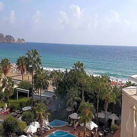 Hotel Azak 3*