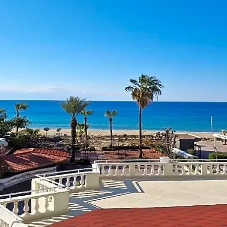 Hotel Azak 3*