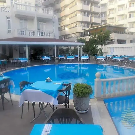 Azak Hotel 3*