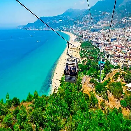 Azak Hotel 3*