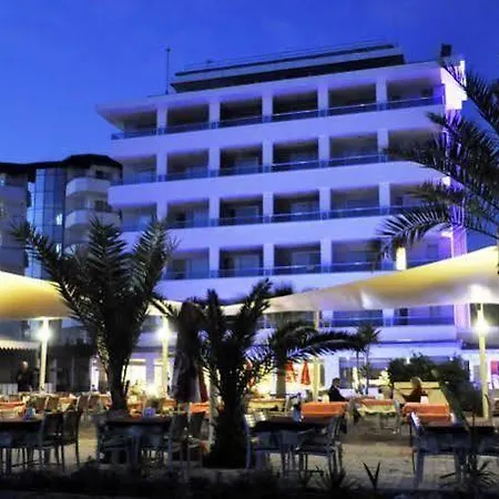 Azak 3*