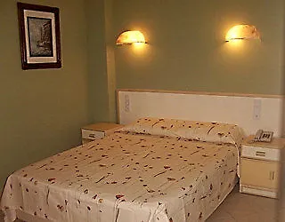 Azak 3* ألانيا